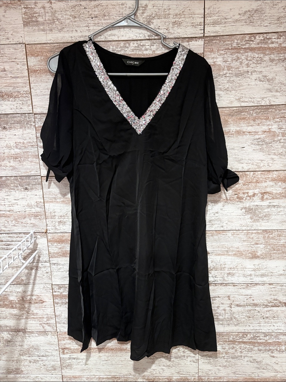 Chic Black V-Neck Embellished Tunic by CHIC ME